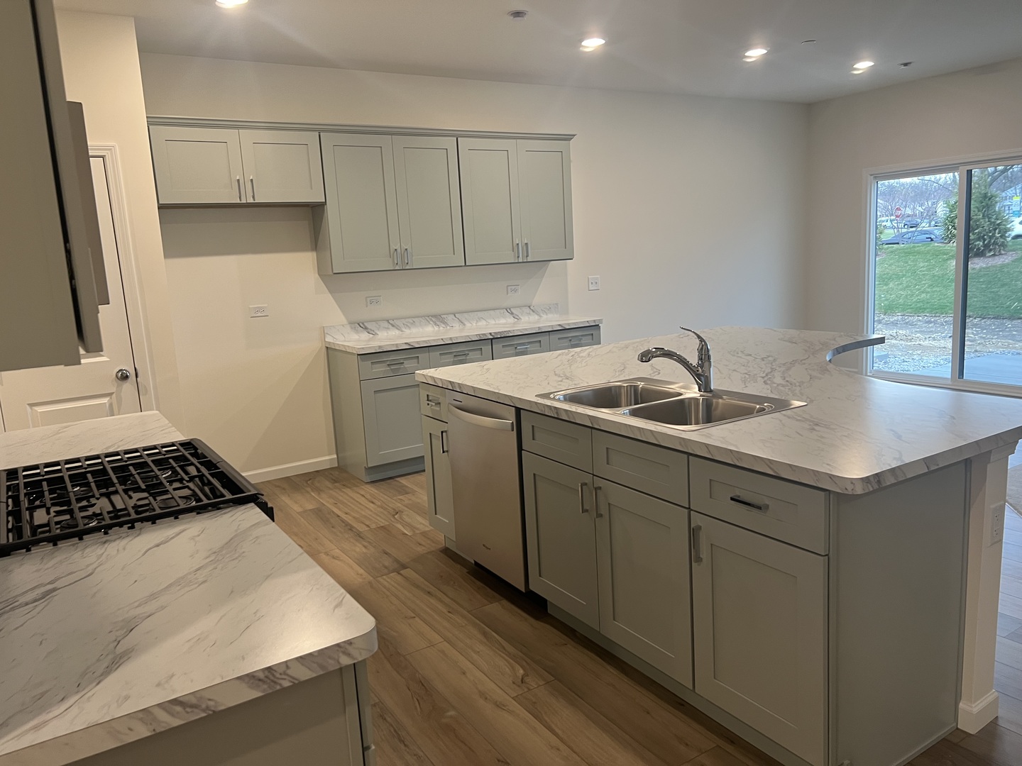 1977 Leiter Way #12003, Hoffman Estates, IL 60169