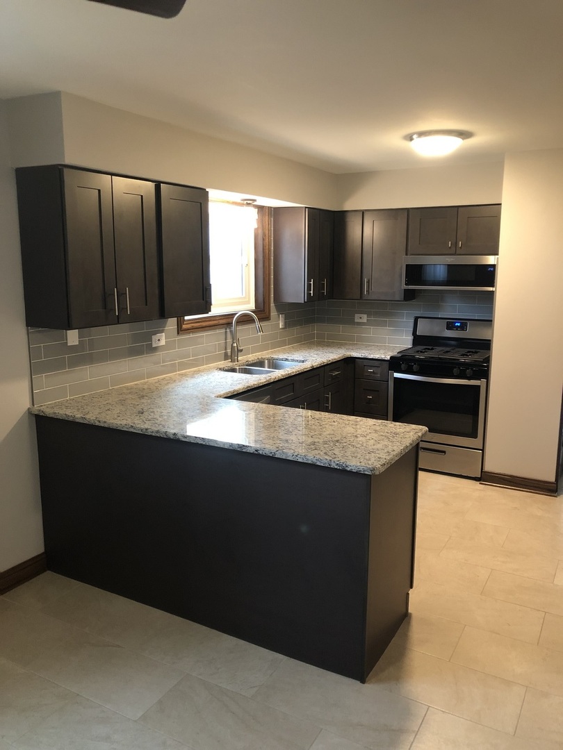 10301 McVicker Avenue, Chicago Ridge, IL 60415