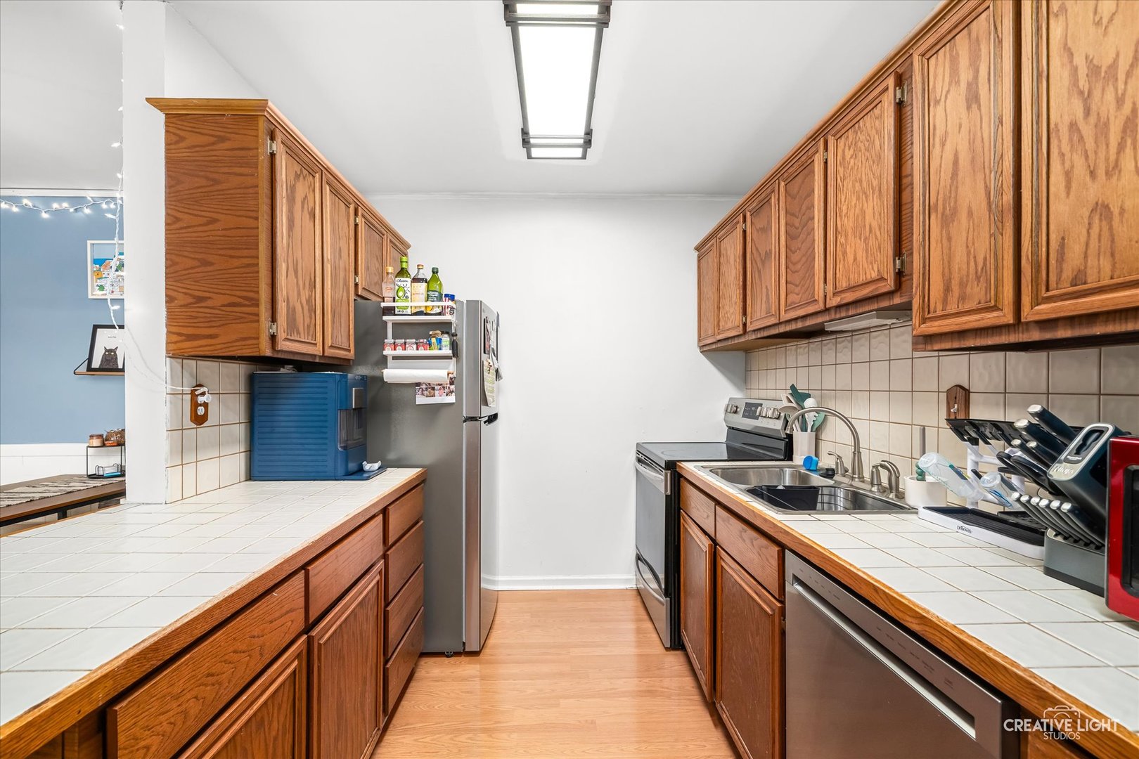 1050 N Farnsworth Avenue #403, Aurora, IL 60505