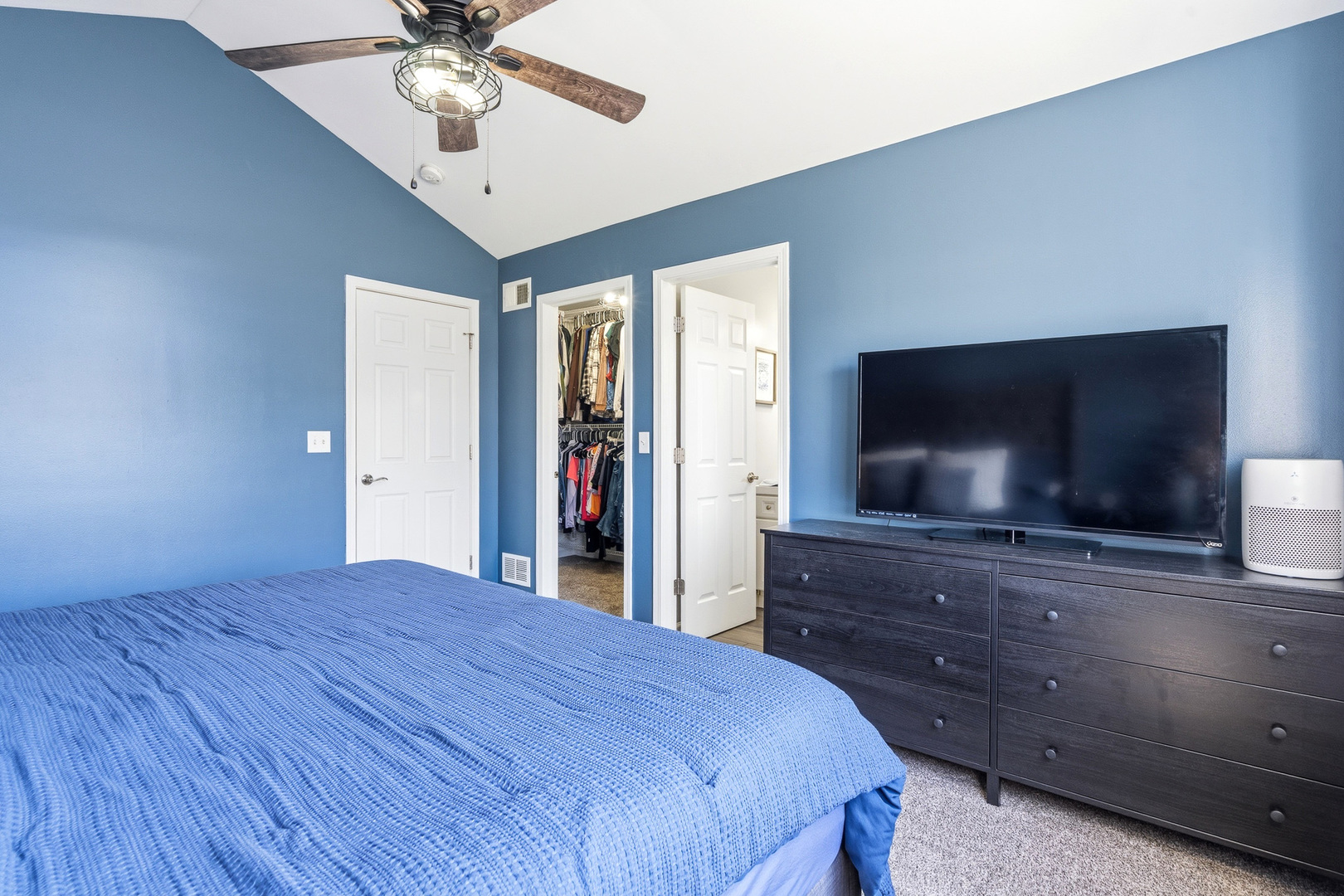 17634 S ALTA Drive, Lockport, IL 60441