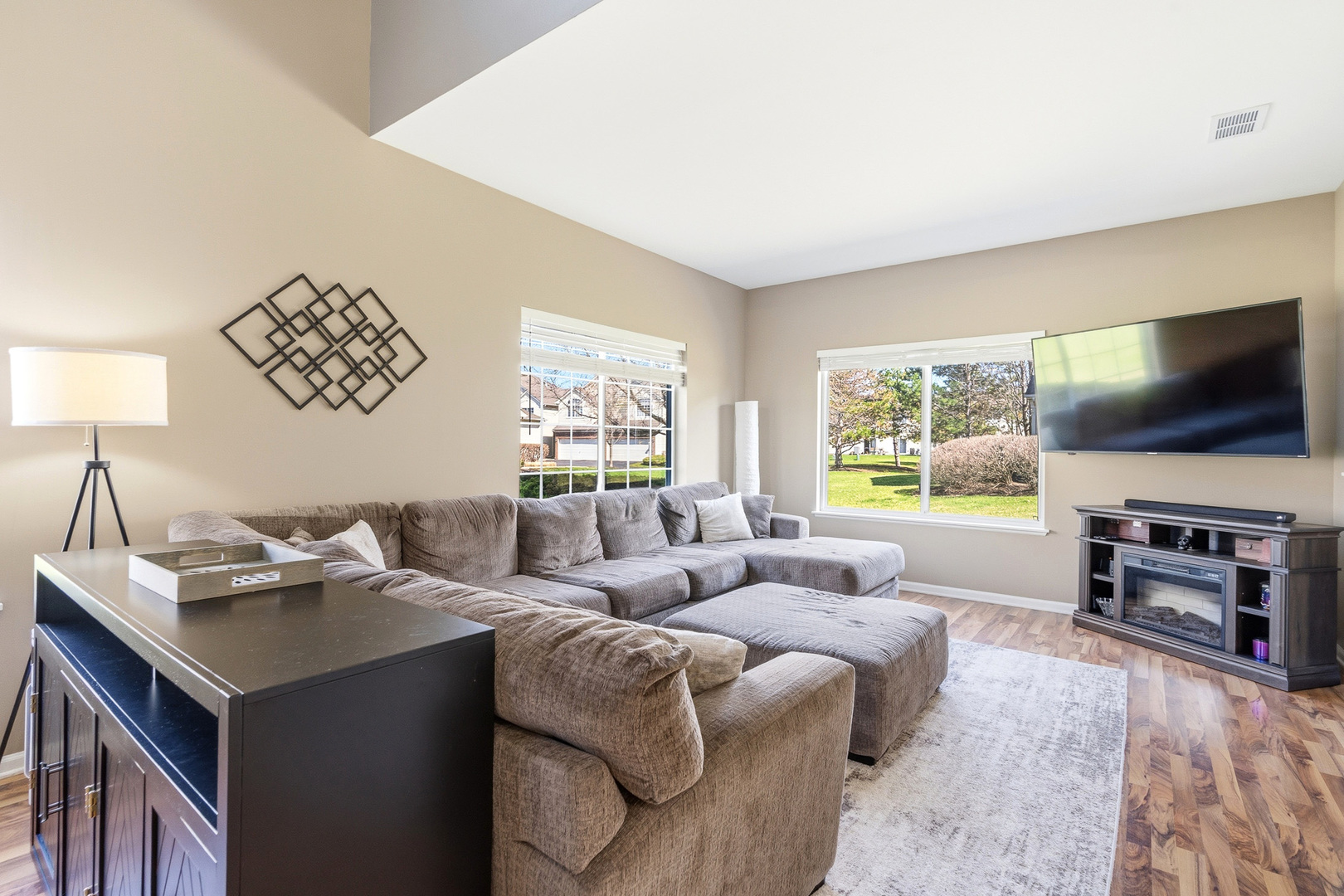 17634 S ALTA Drive, Lockport, IL 60441