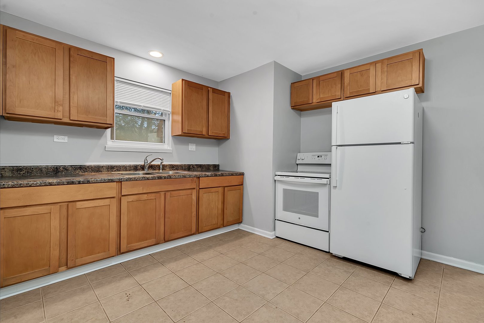 26045 S Oak Road, Monee, IL 60449