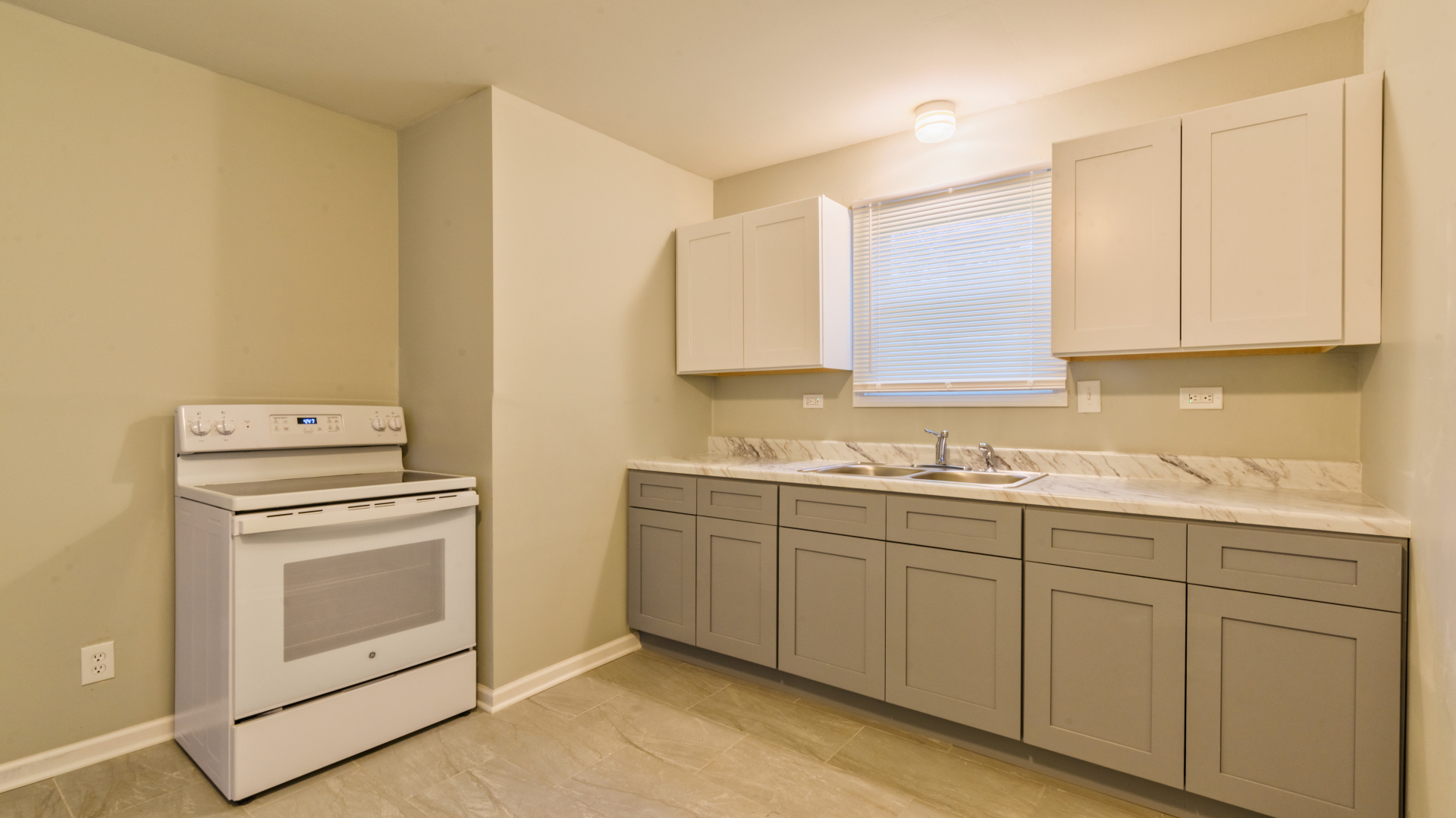 26045 S Oak Road, Monee, IL 60449