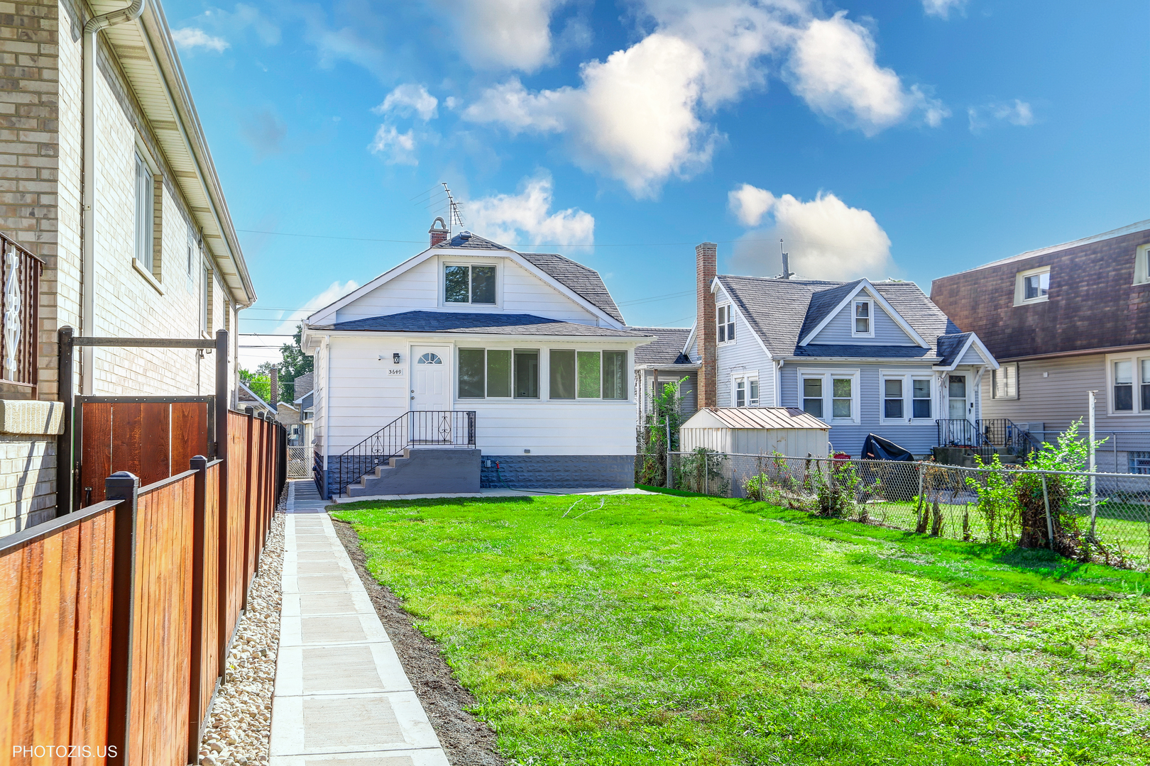 3649 N Overhill Avenue, Chicago, IL 60634