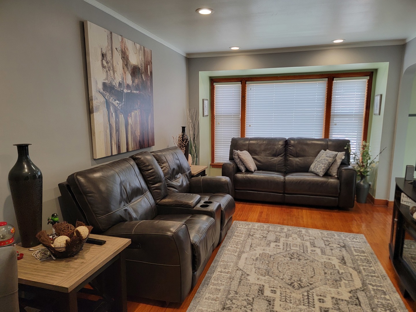 14529 S Emerald Avenue, Riverdale, IL 60827