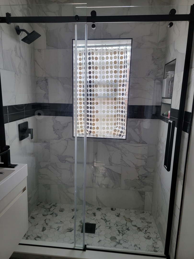 14529 S Emerald Avenue, Riverdale, IL 60827