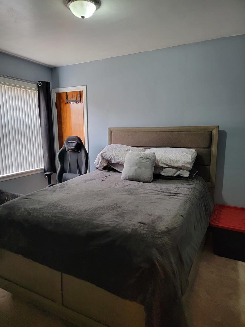 14529 S Emerald Avenue, Riverdale, IL 60827