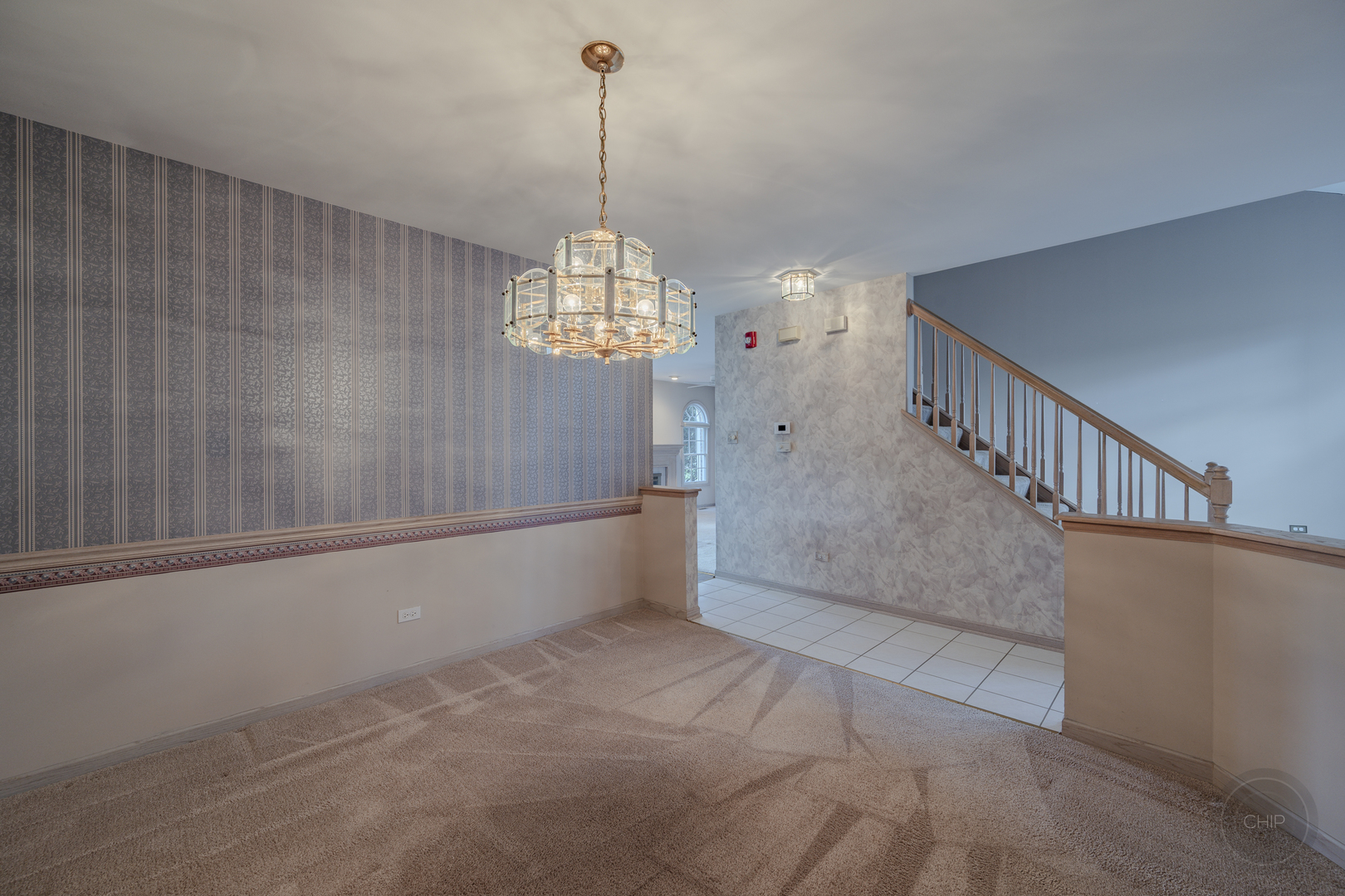 8444 Sandalwood Court, Darien, IL 60561