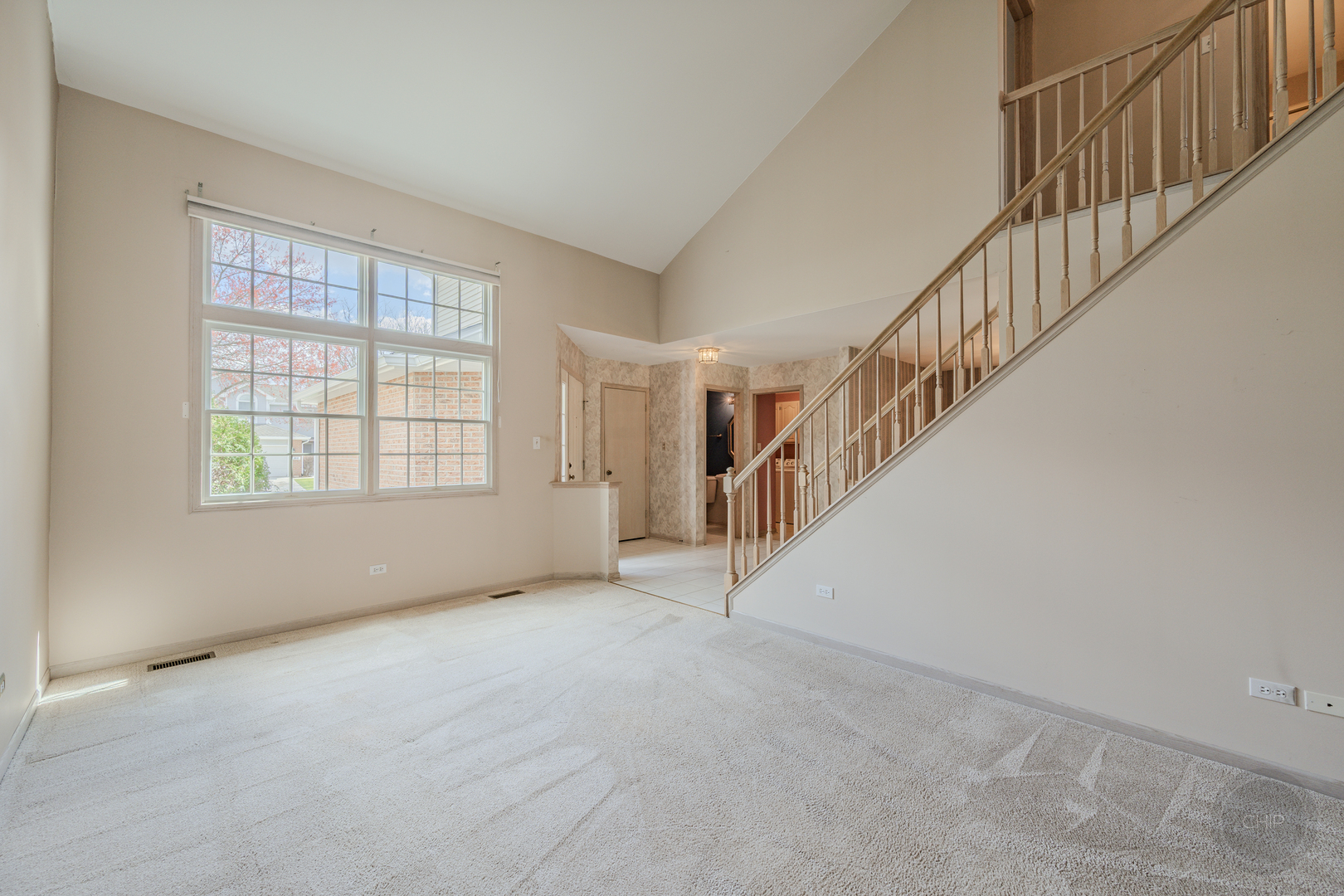 8444 Sandalwood Court, Darien, IL 60561