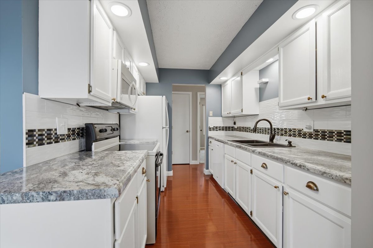 1409 Godfrey Drive, Normal, IL 61761