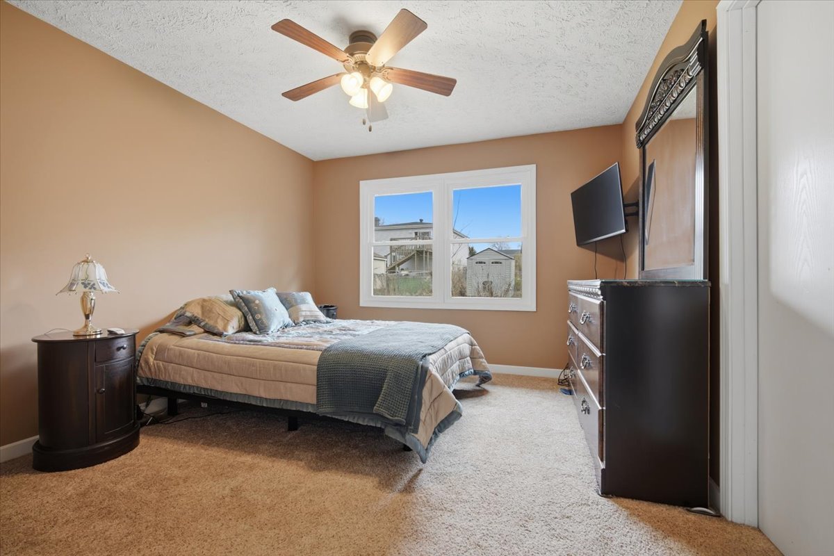 1409 Godfrey Drive, Normal, IL 61761