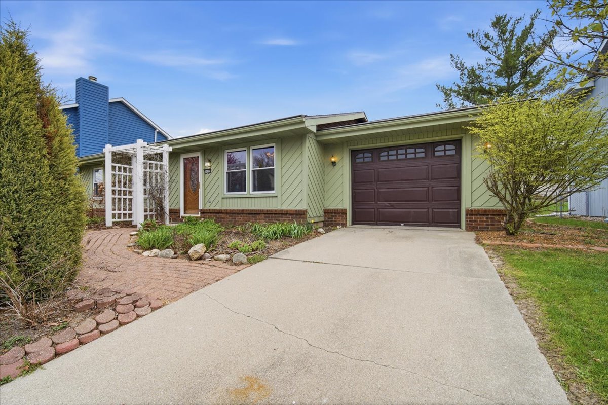 1409 Godfrey Drive, Normal, IL 61761