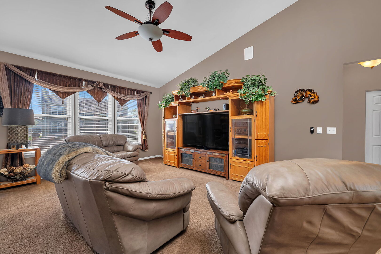 24405 Glenbrook Court, Plainfield, IL 60585