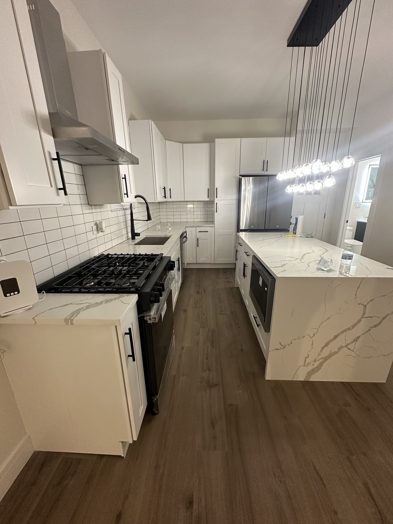 4845 W Congress Parkway, Chicago, IL 60644