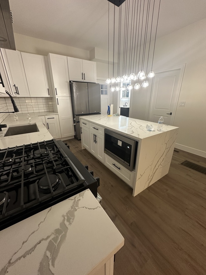 4845 W Congress Parkway, Chicago, IL 60644