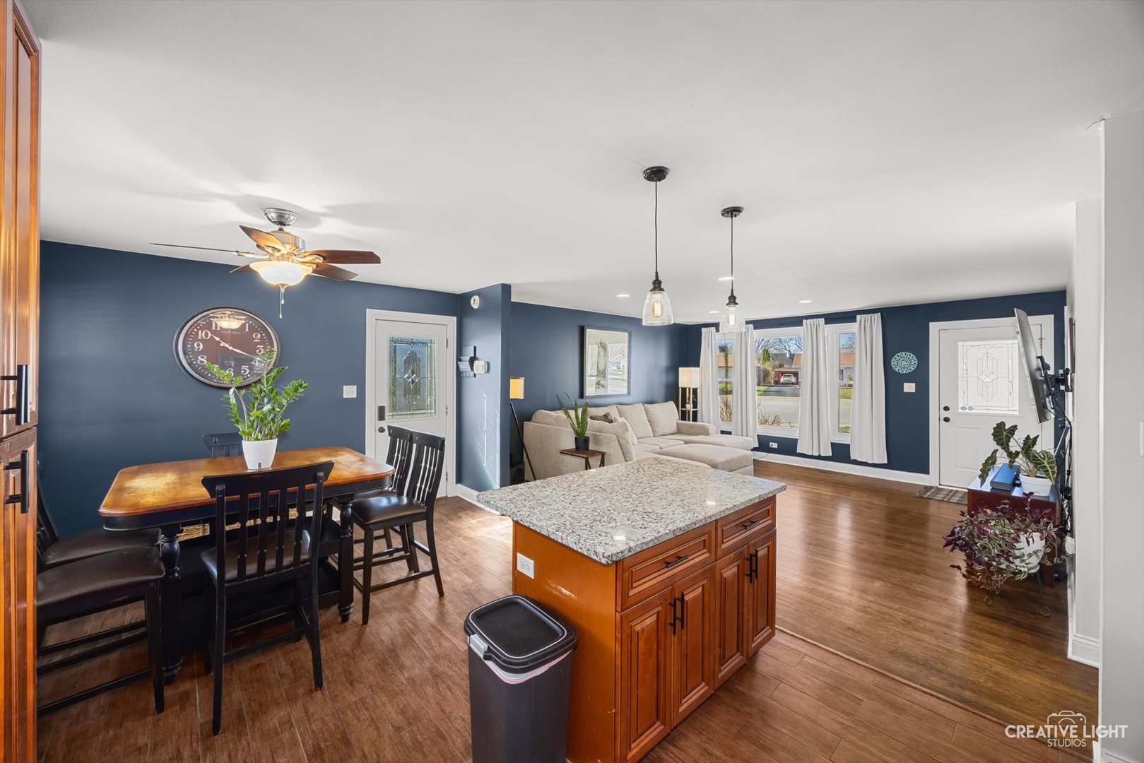 13017 Park Court, Crestwood, IL 60418