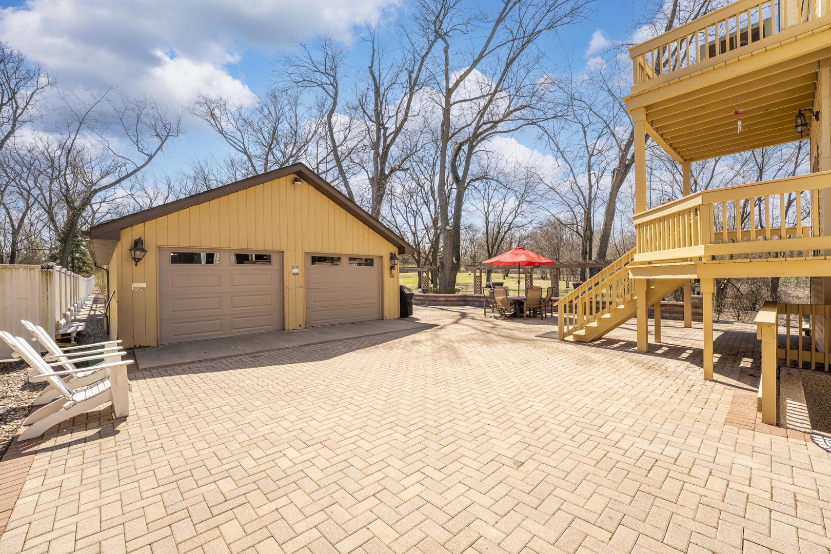 161 W Greenfield Avenue, Lombard, IL 60148