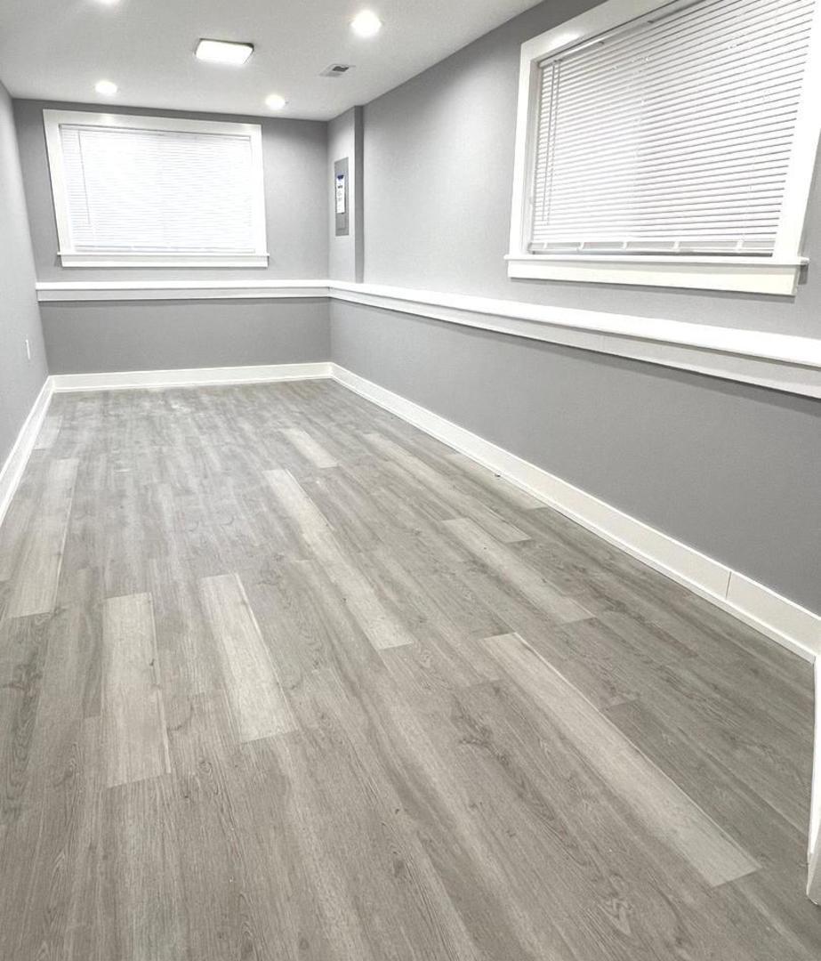 9339 S Burnside Avenue, Chicago, IL 60619