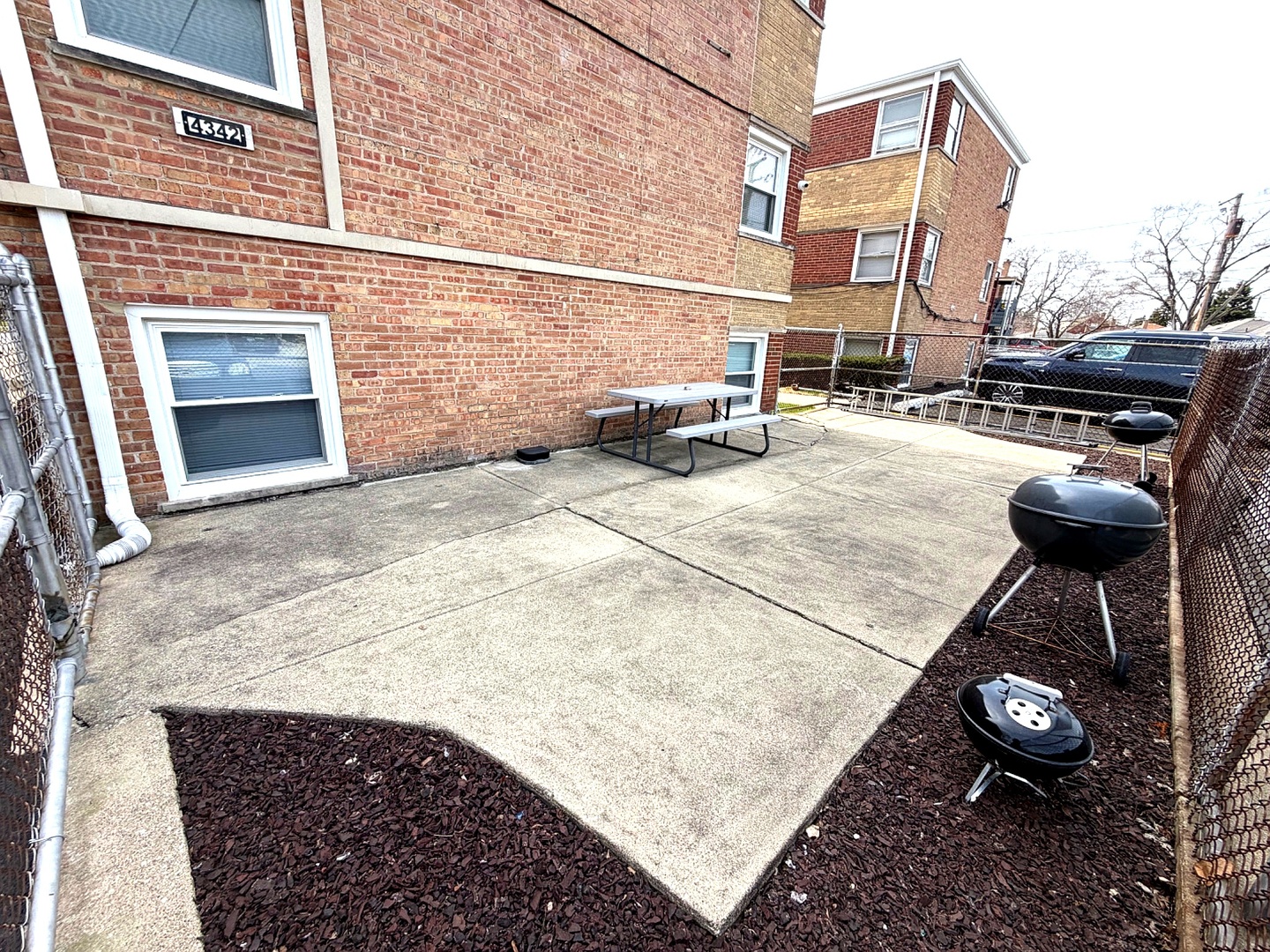 4342 WARREN Avenue, Hillside, IL 60162