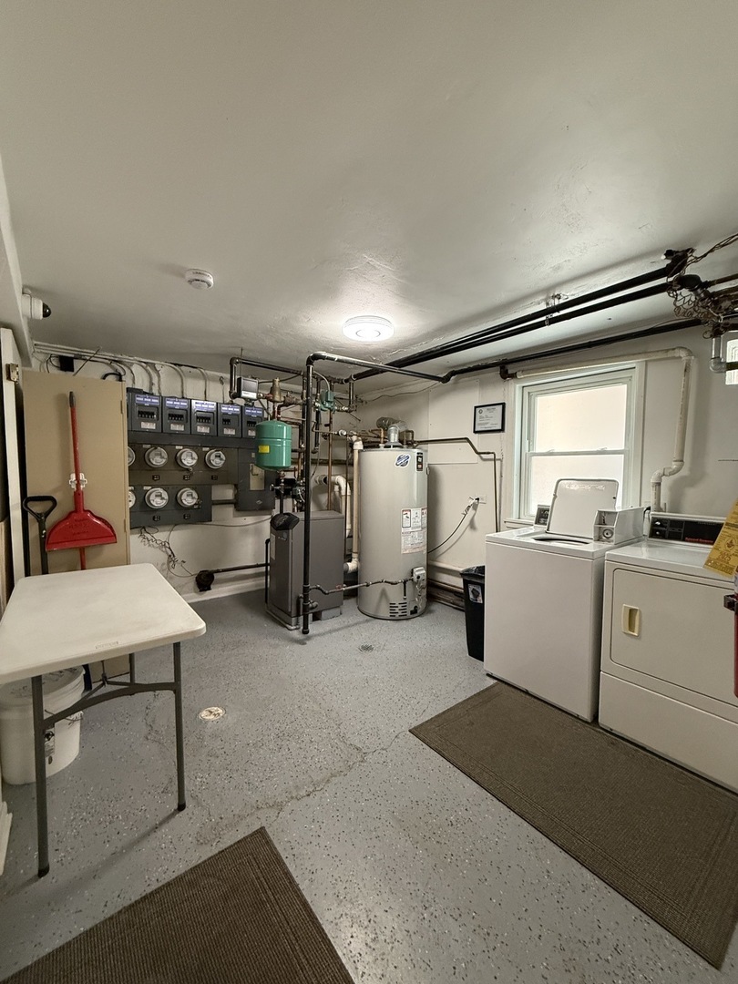 4342 WARREN Avenue, Hillside, IL 60162