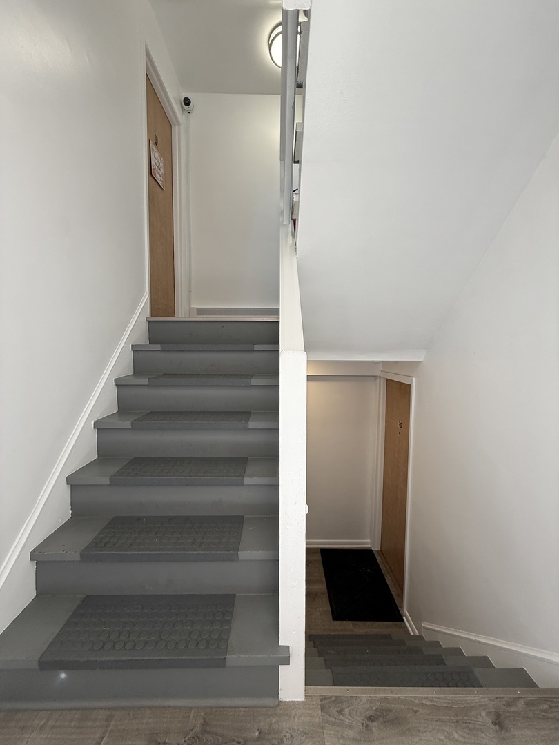 4342 WARREN Avenue, Hillside, IL 60162