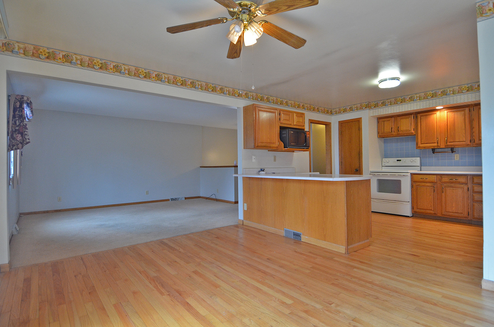 311 S Otter Creek Road, Streator, IL 61364