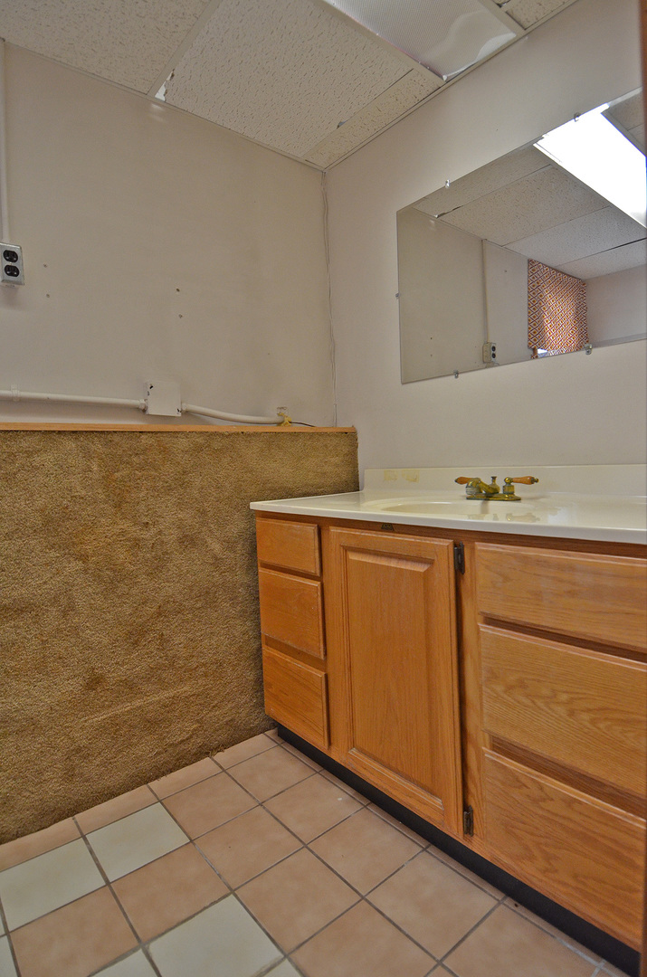 311 S Otter Creek Road, Streator, IL 61364