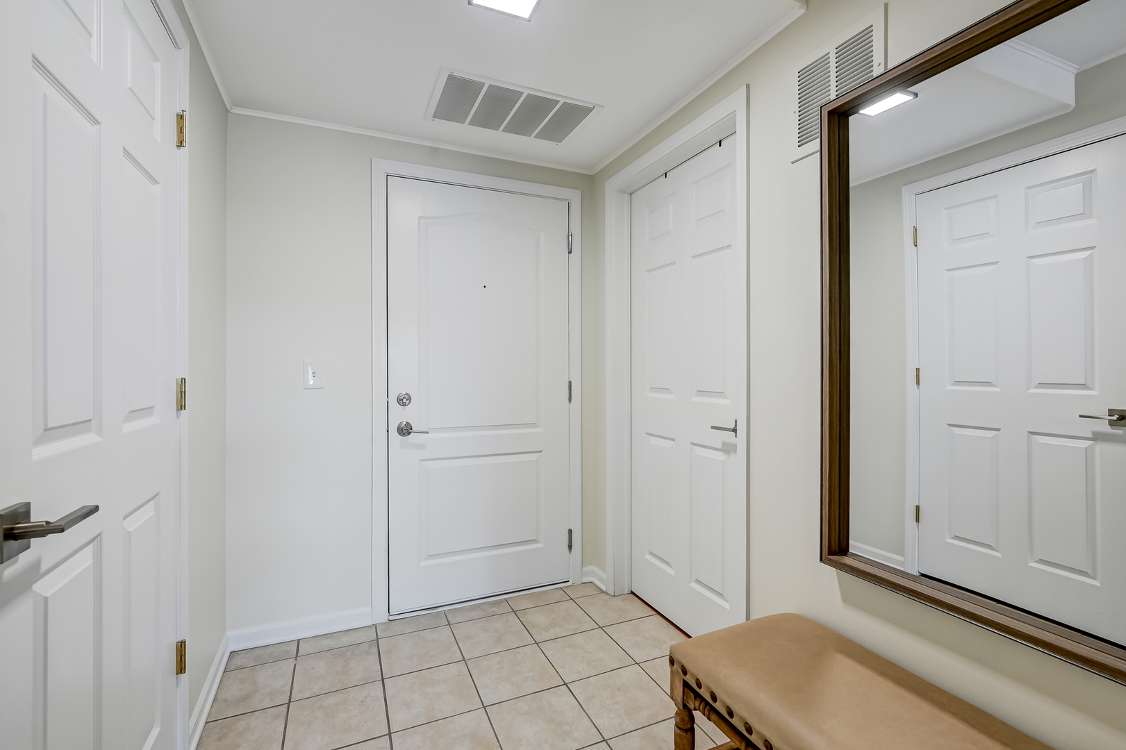 855 E 22nd Street #318, Lombard, IL 60148