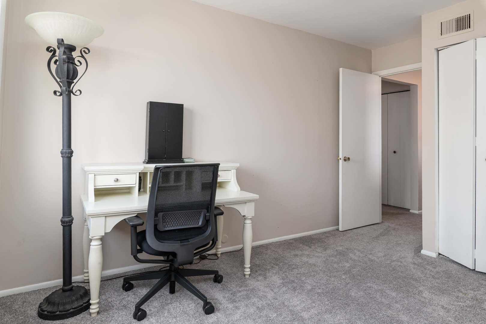 556 Chard Court, Grayslake, IL 60030