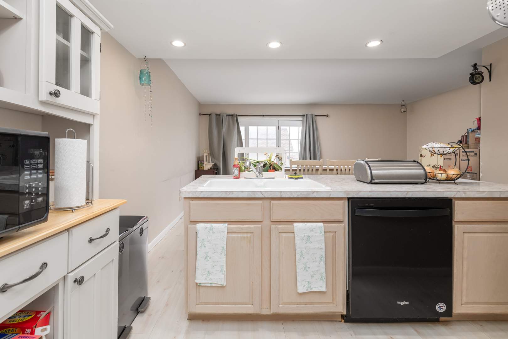 556 Chard Court, Grayslake, IL 60030