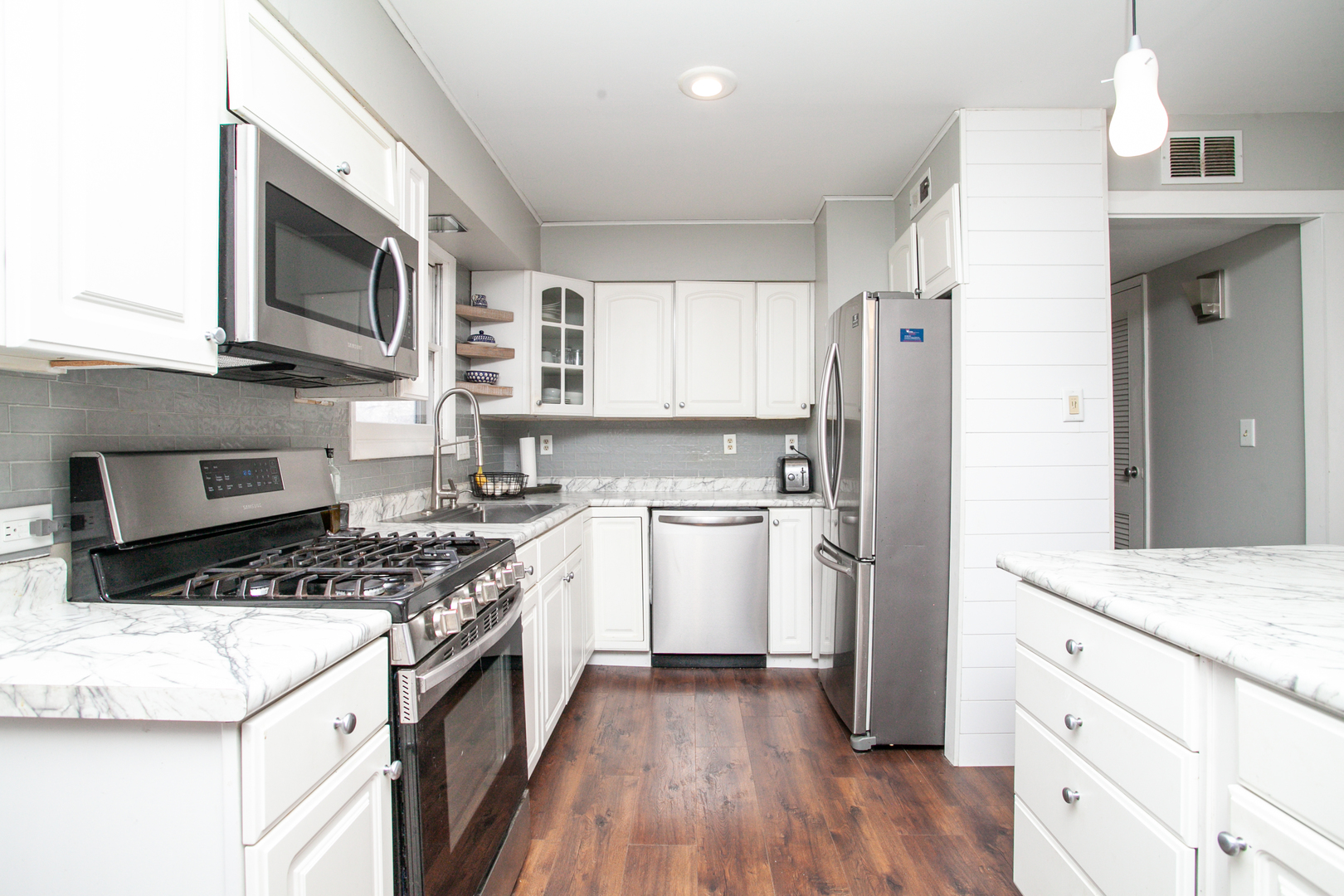 504 Radliff Road, Bloomington, IL 61701