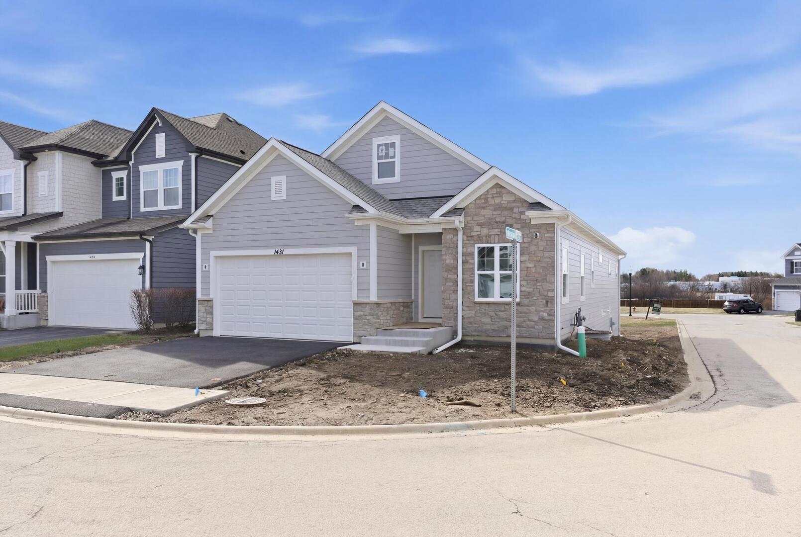 1431 Somerset Place, Barrington, IL 60010