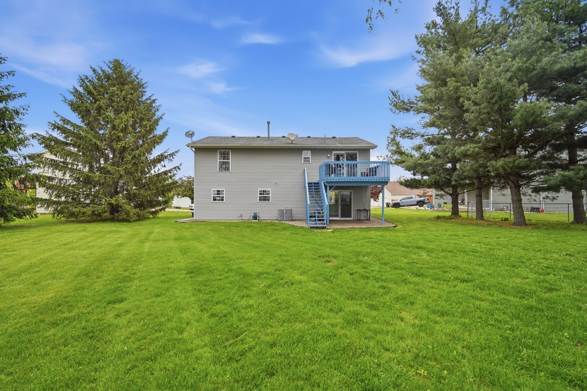 3 Kimberly Court, Danvers, IL 61732