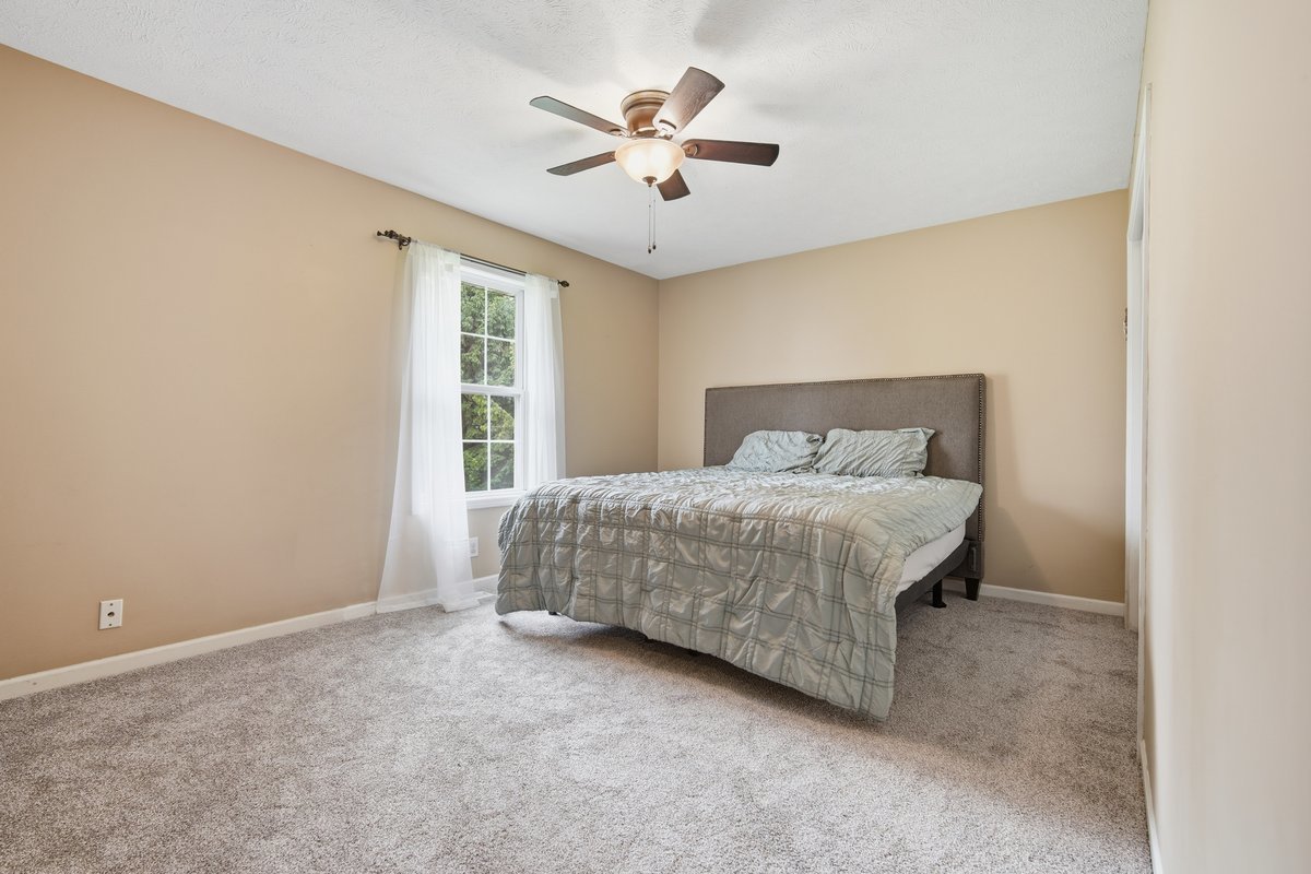 3 Kimberly Court, Danvers, IL 61732