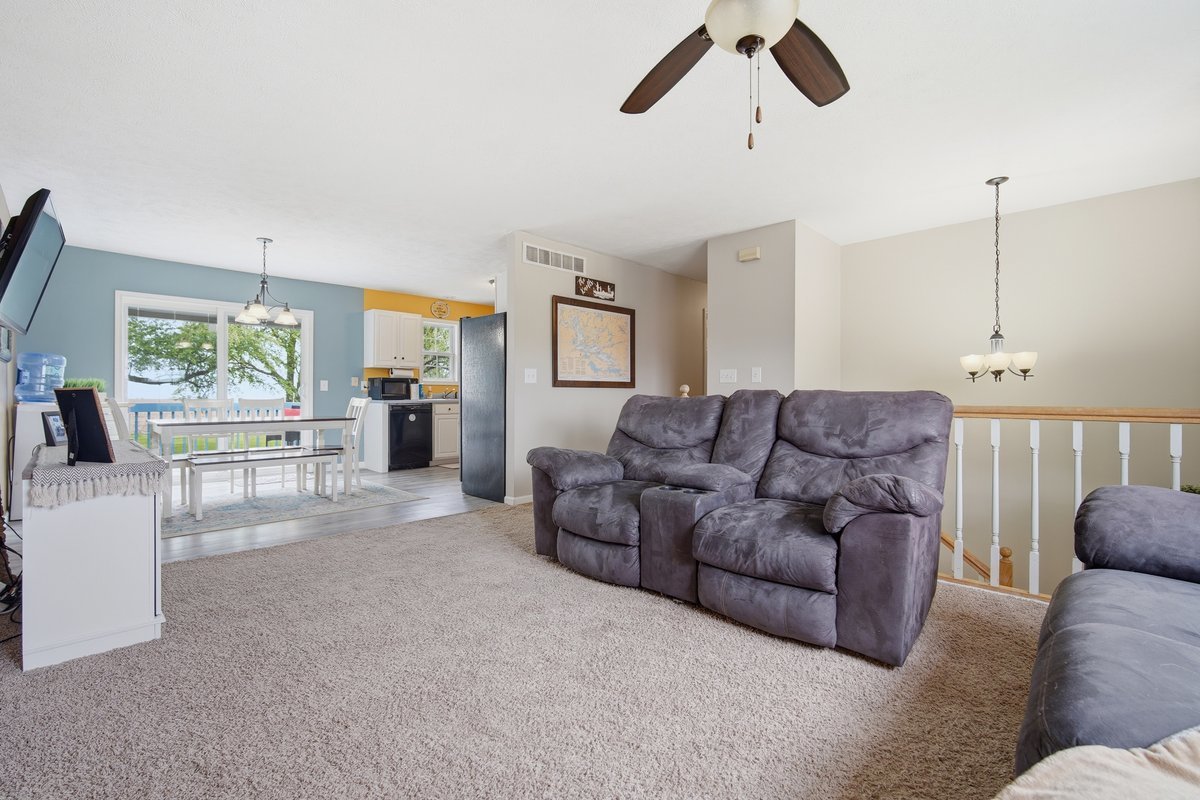 3 Kimberly Court, Danvers, IL 61732