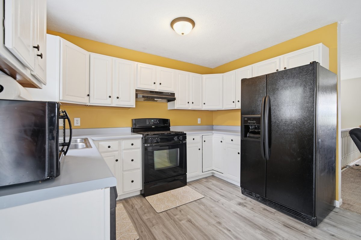 3 Kimberly Court, Danvers, IL 61732