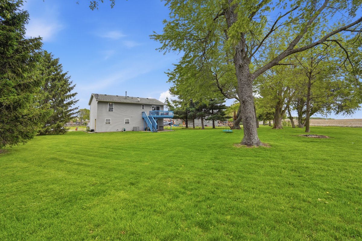 3 Kimberly Court, Danvers, IL 61732