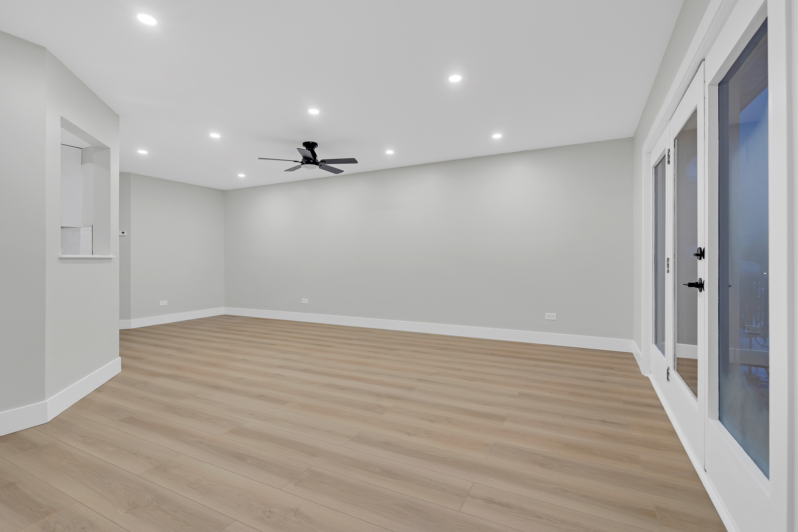 10347 Dearlove Road #302, Glenview, IL 60025