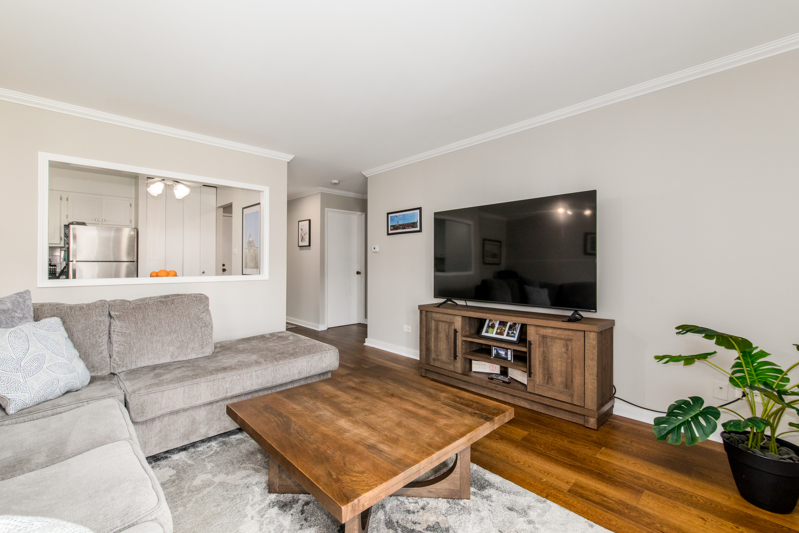 4225 Saratoga Avenue #311B, Downers Grove, IL 60515