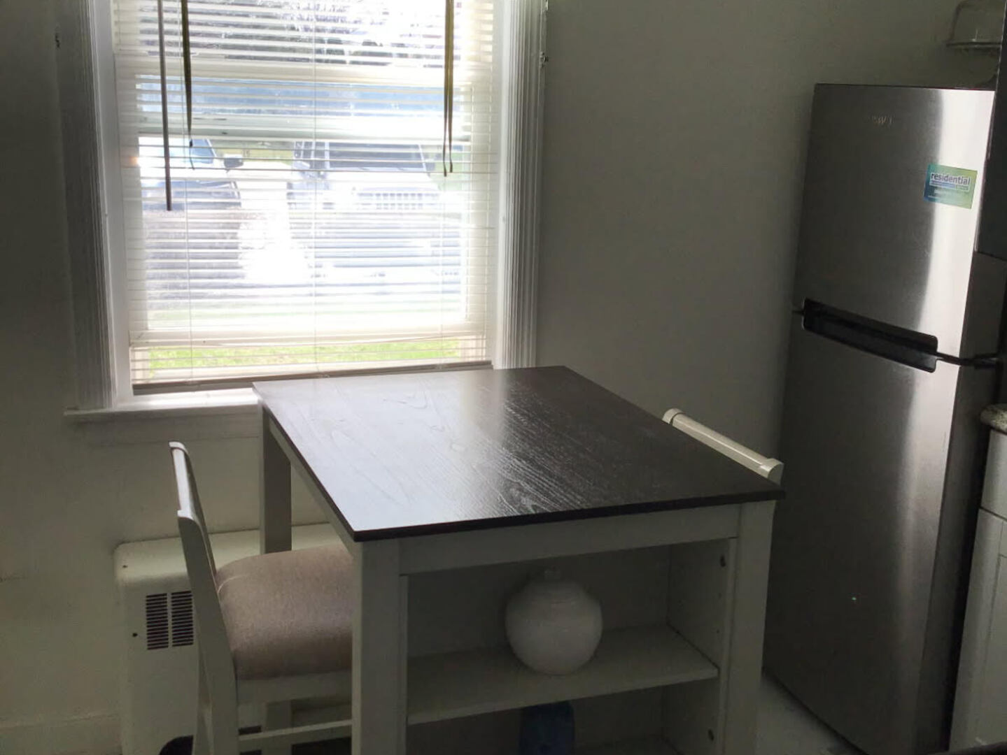 912 W Roosevelt Road #1, Broadview, IL 60155