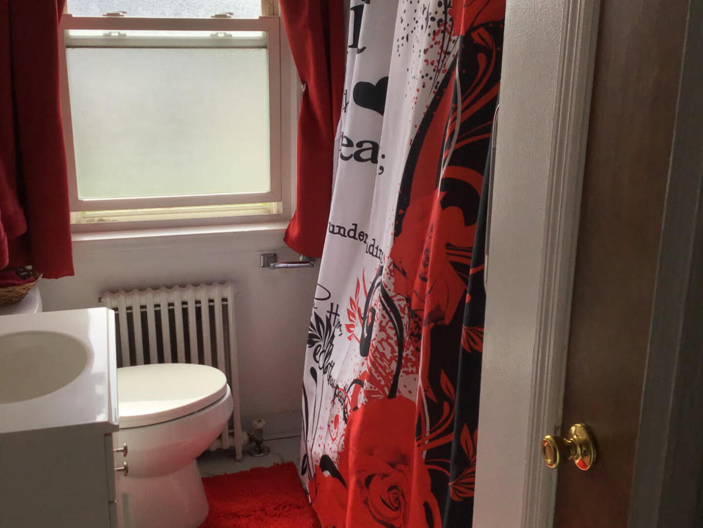 912 W Roosevelt Road #1, Broadview, IL 60155