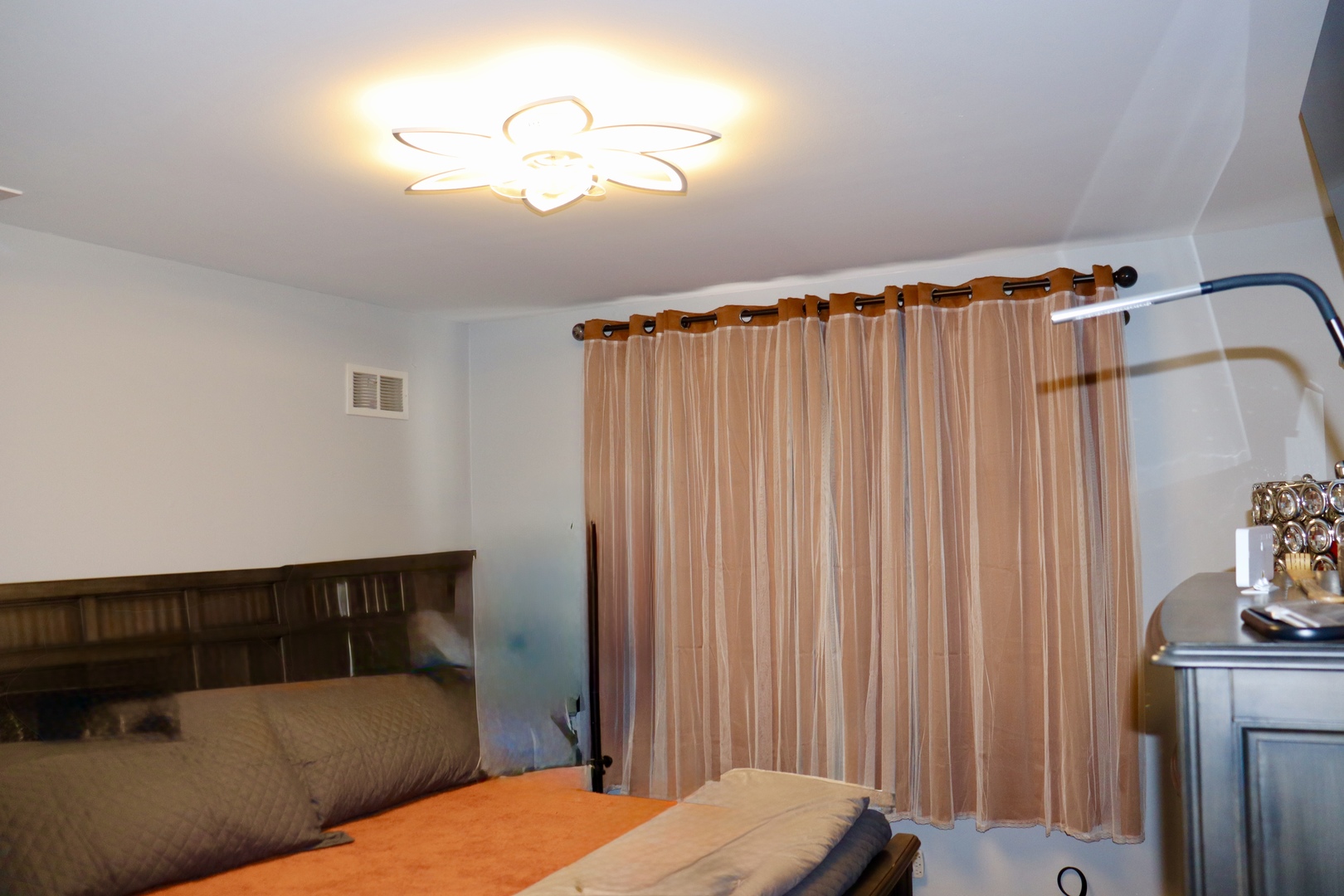 17112 Whittier Avenue, Hazel Crest, IL 60429