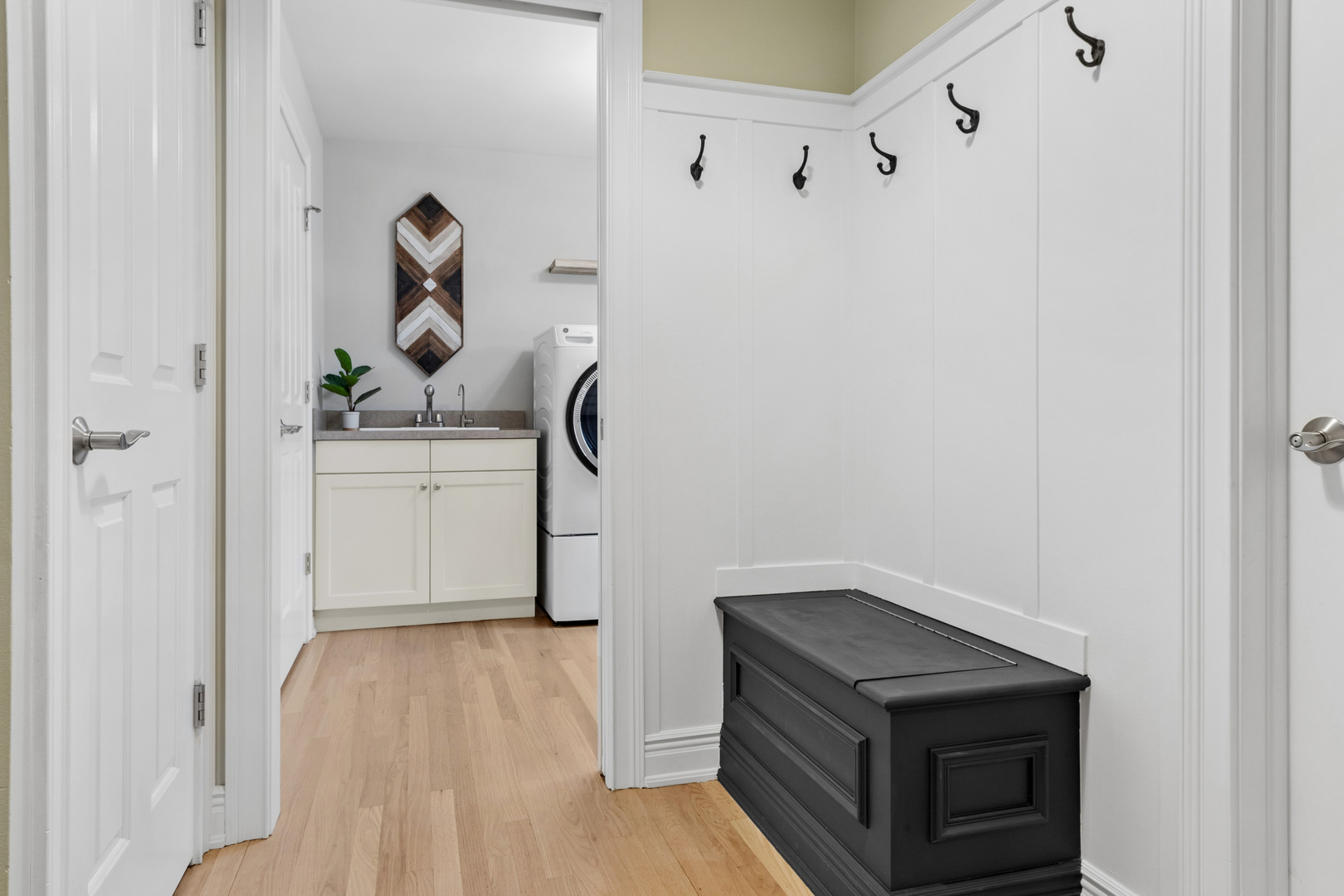 39W553 Sheldon Lane, Geneva, IL 60134