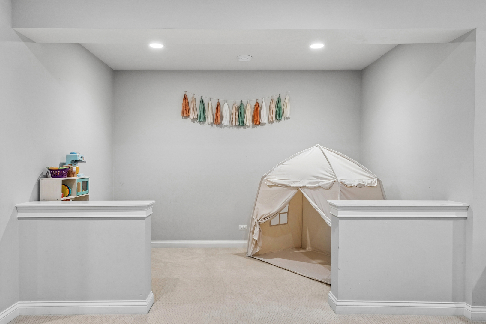 39W553 Sheldon Lane, Geneva, IL 60134