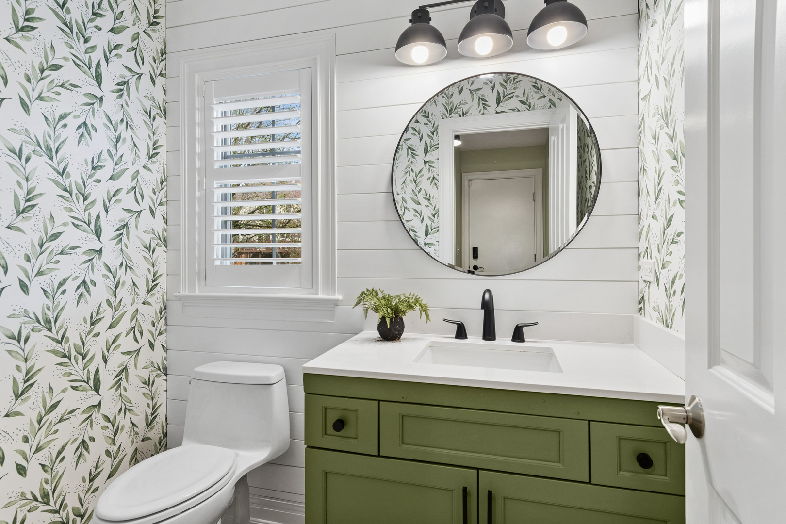 39W553 Sheldon Lane, Geneva, IL 60134