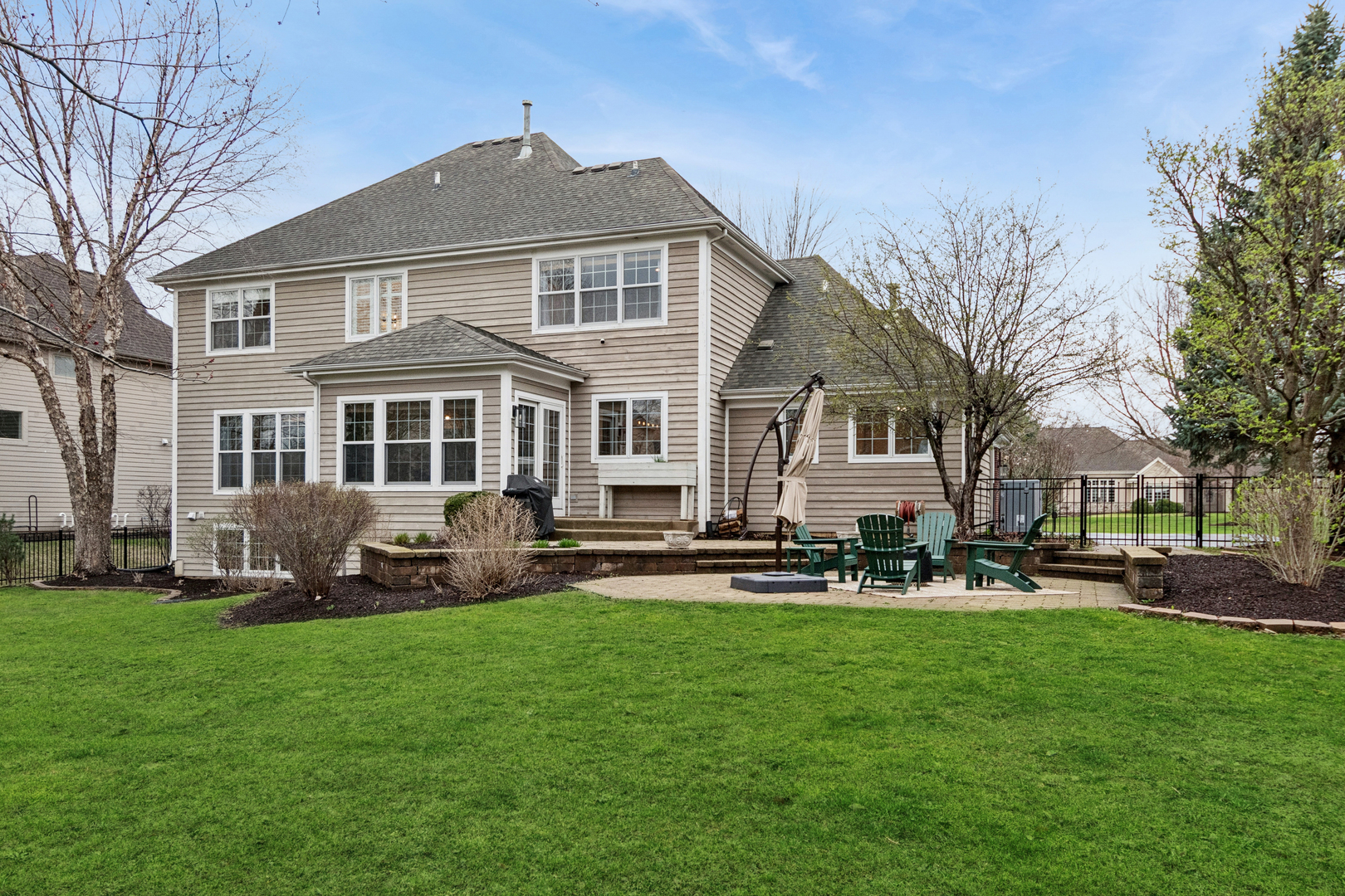 39W553 Sheldon Lane, Geneva, IL 60134