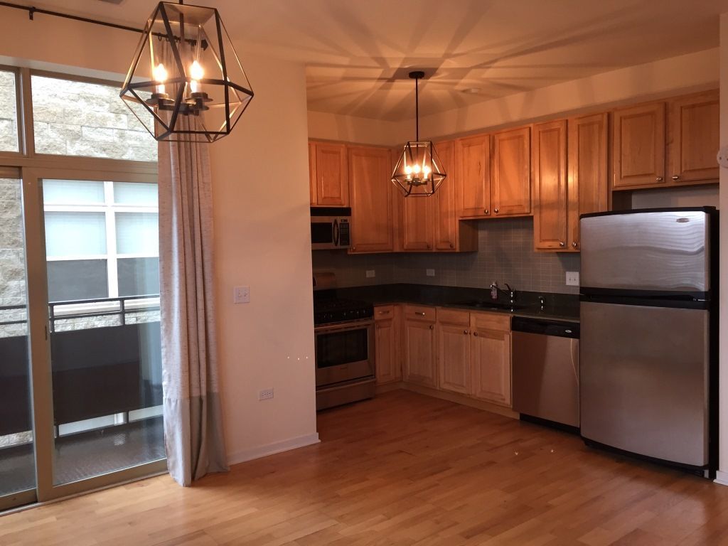 2935 N Clybourn Avenue #301, Chicago, IL 60618