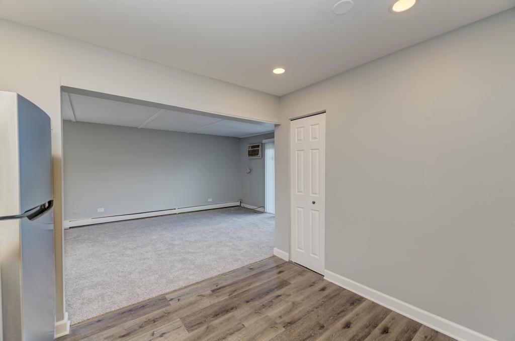 2440 Waterbury Drive #305, Woodridge, IL 60517