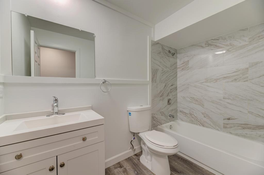 2440 Waterbury Drive #305, Woodridge, IL 60517