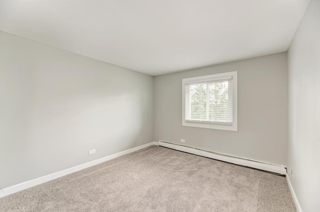 2440 Waterbury Drive #305, Woodridge, IL 60517